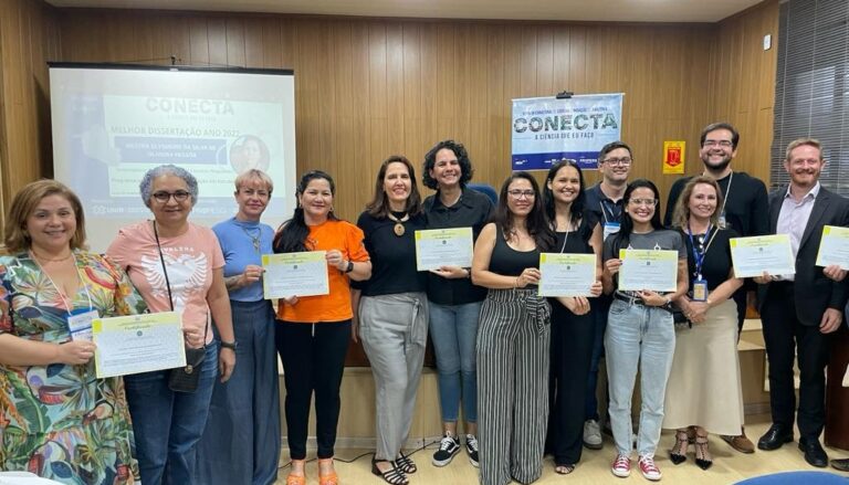 UNIR premia melhores trabalhos da pós-graduação