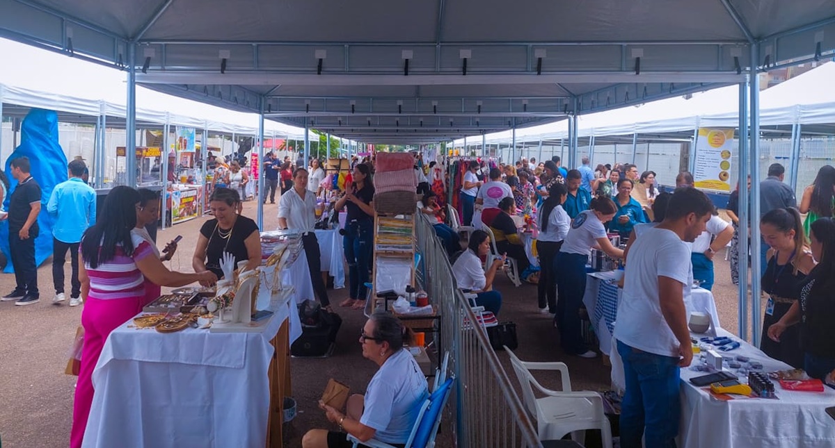 Governo de Rondônia realiza Feira de Empreendedores “Natal de Luz” em Porto Velho