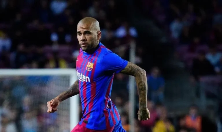 Promotor espanhol pede pena de 9 anos de prisão para Daniel Alves