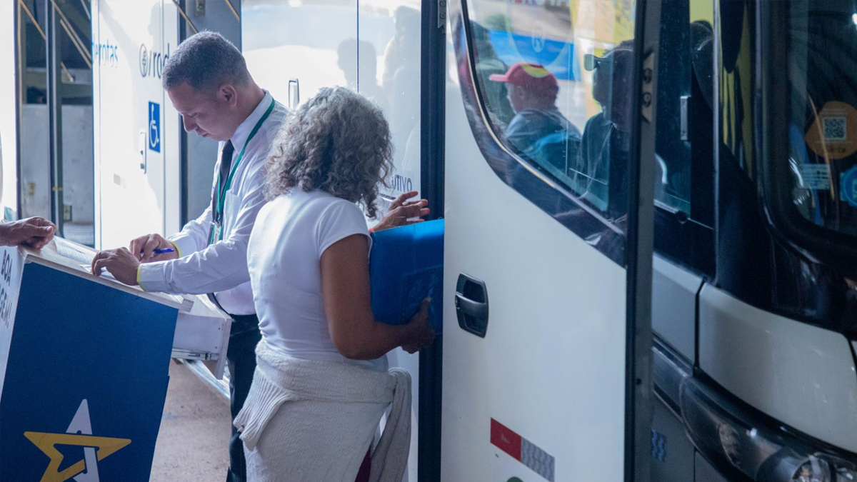 Idosos podem garantir meia passagem ou viajar gratuitamente em trechos interestaduais - News Rondônia