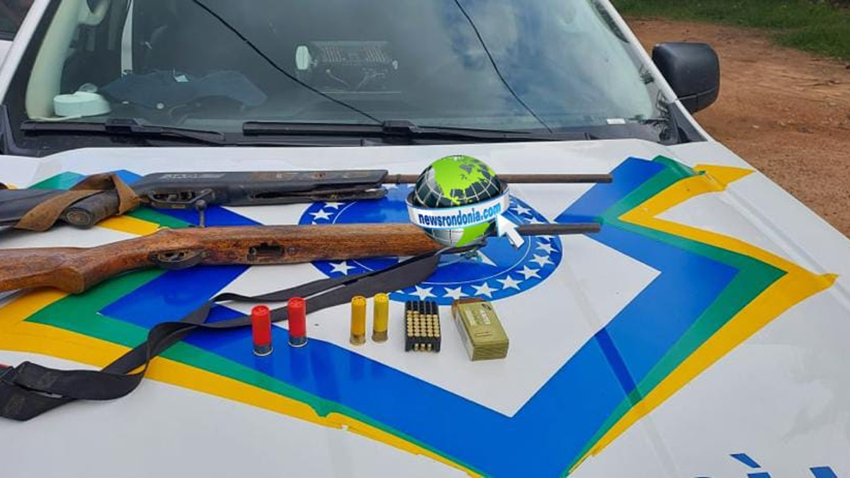 NO BAR: Vulgo "Chimba" é preso com armas após atirar em várias pessoas - News Rondônia