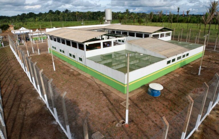 Saída temporária de fim de ano beneficia 549 presos em Rondônia