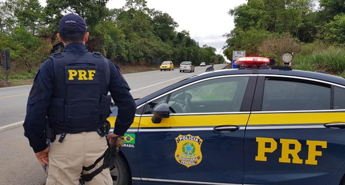 PRF inicia fase educativa na fiscalização do exame toxicológico