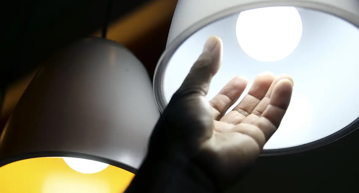 Aneel mantém bandeira verde nas contas de luz em janeiro de 2024