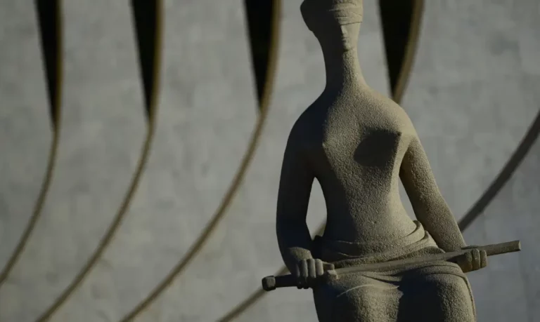 Defesa de Bolsonaro diz que postagem após 8 de janeiro foi "acidental"