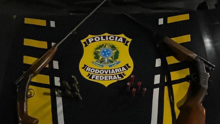 Em Vilhena, PRF apreende duas espingardas