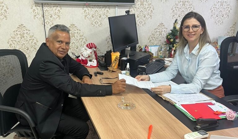 Valtinho Canuto busca viabilizar instalação de internet na Escola Padre Anchieta e garantir eleições no TRE