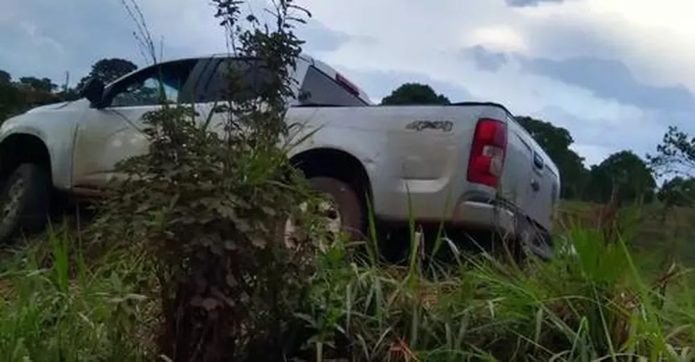 Após acidente, polícia encontra corpo de homem com várias facadas - News Rondônia