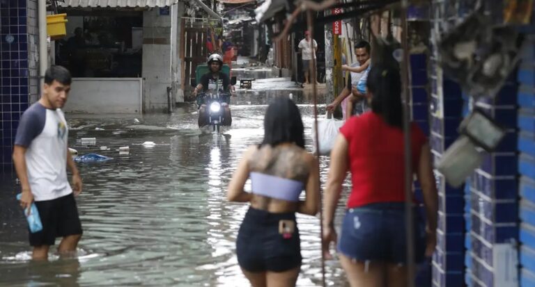 Maioria da população já sofreu com eventos climáticos extremos