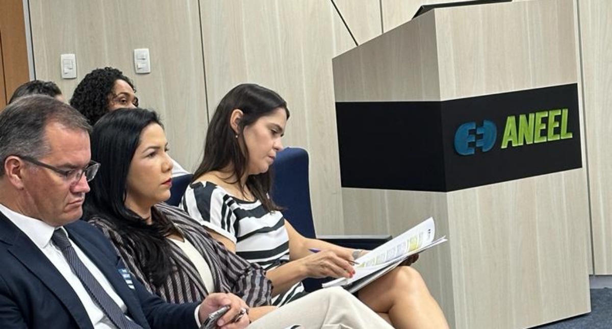 Cristiane Lopes defende redução tarifária em audiência na ANEEL - News Rondônia