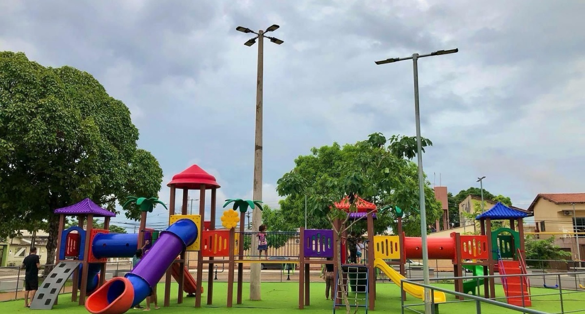 Aleks Palitot apresenta anteprojeto para indicação que nomeia a primeira praça de Porto Velho, com nome de uma mulher - News Rondônia