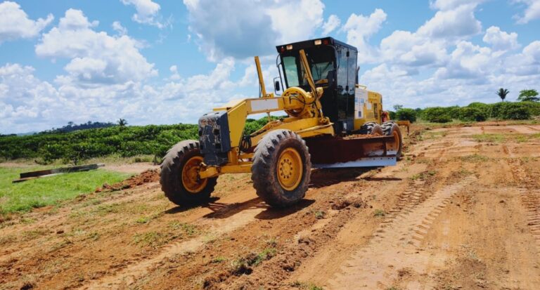 SEMAIC atende produtor rural com abertura de espaço para secagem da safra de café