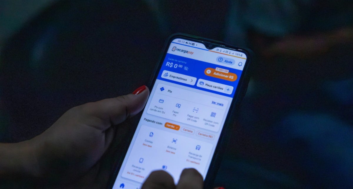 Usuário do transporte coletivo de Porto Velho pode recarregar ComCard através de aplicativo