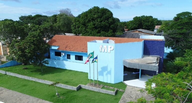 MP obtém liminar que determina o afastamento da esposa do Prefeito de Costa Marques de cargo público