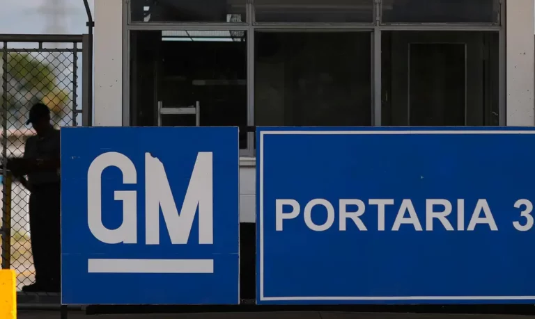 Metalúrgicos da GM aprovam abertura de Programa de Demissão Voluntária