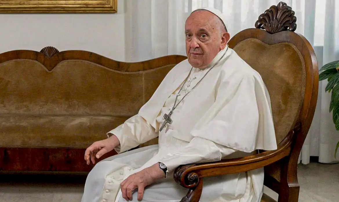 Papa volta a pedir "cessar-fogo humanitário imediato" em Gaza