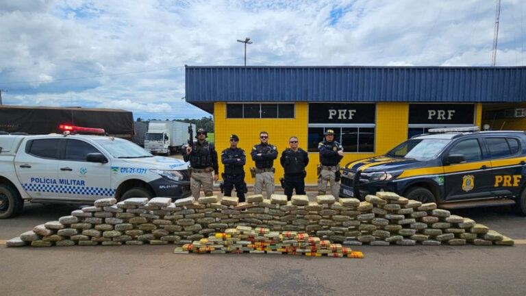 Ação conjunta entre PMRO e PRF apreende mais de 200 quilos de droga em Vilhena - News Rondônia