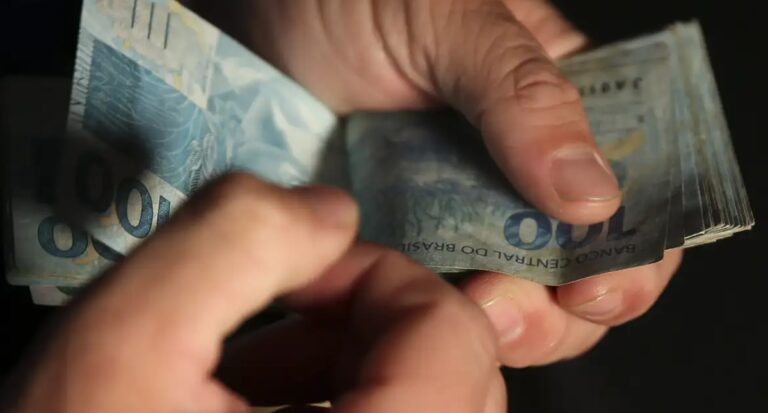 Teto de juros do consignado do INSS cairá para 1,76% ao mês
