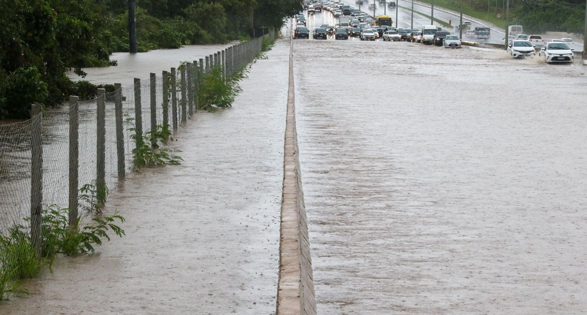Distrito Federal sob estado de emergência por causa das chuvas