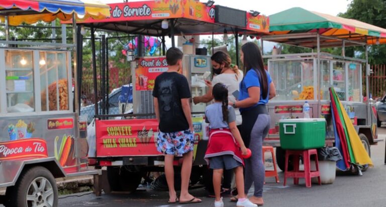 Cadastramento para vendedores ambulantes no período de Carnaval segue até 31 de janeiro