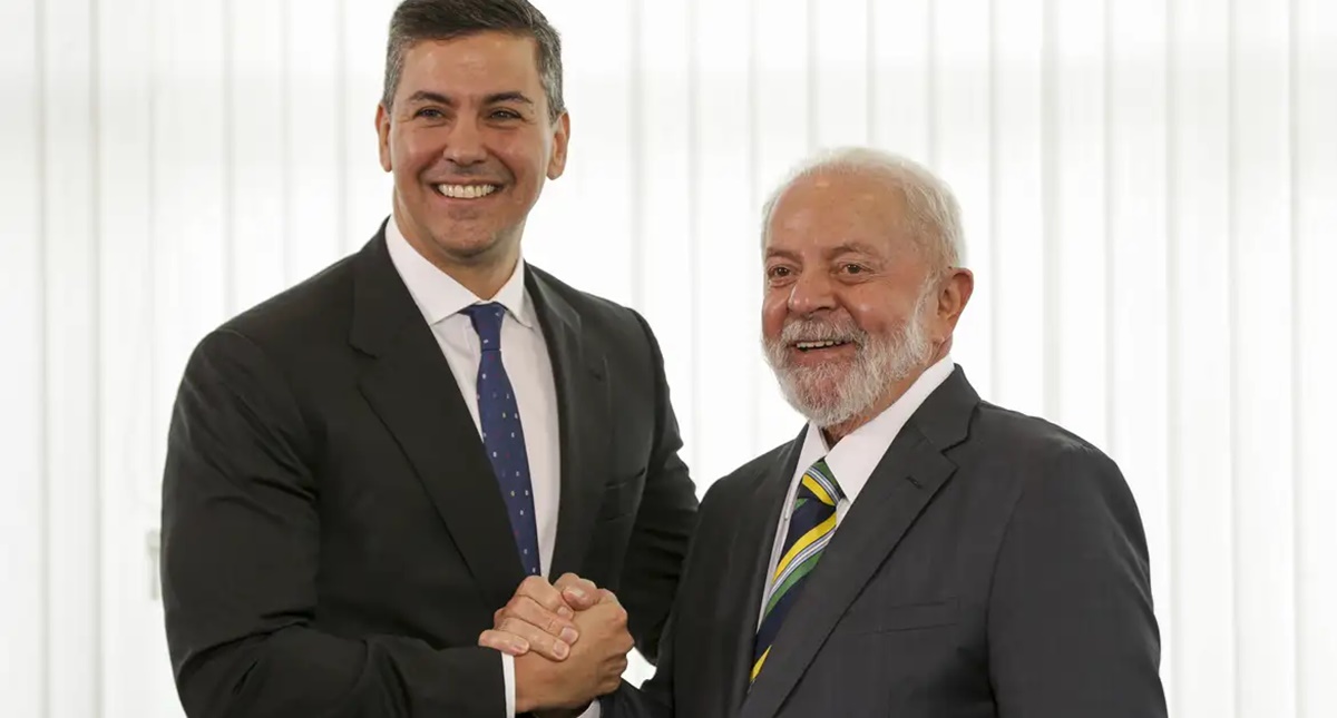 Lula se reúne com presidente do Paraguai e discute energia de Itaipu