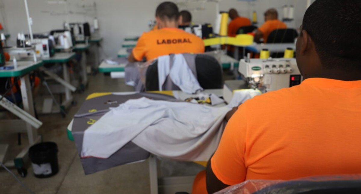 Oferta de 140 vagas de cursos profissionalizantes é direcionada aos reeducandos