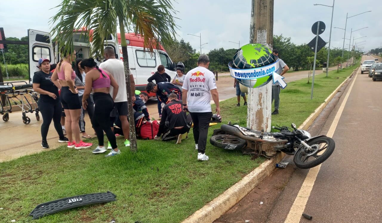 Motorista de Argo causa grave acidente com motociclista no Espaço Alternativo