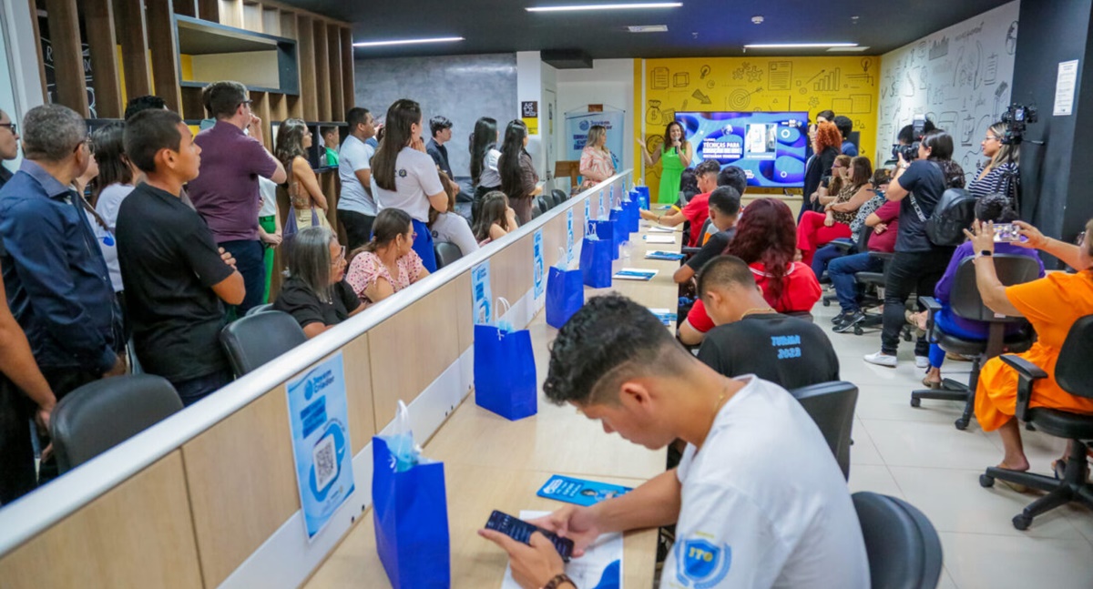 Governo inicia na segunda-feira capacitação de alunos do ensino médio ao mercado de trabalho na área tecnológica