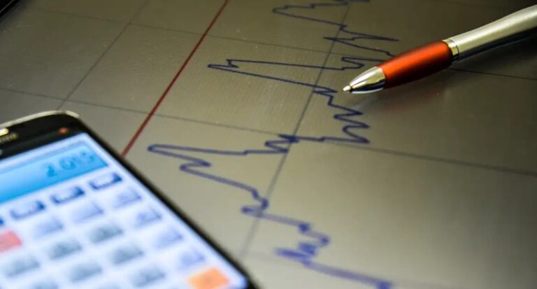 BC: contas públicas fecham novembro com saldo negativo de R$ 37,3 bi