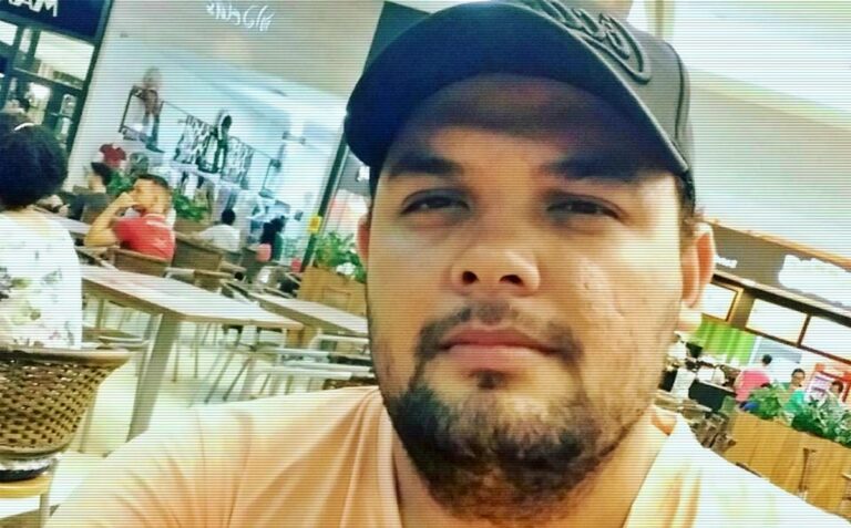 Criança de 12 anos é baleada e pai morto na porta de casa - News Rondônia