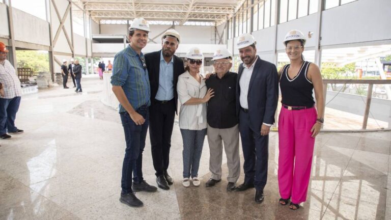 Prefeito Hildon Chaves vistoria andamento das obras da nova rodoviária da capital