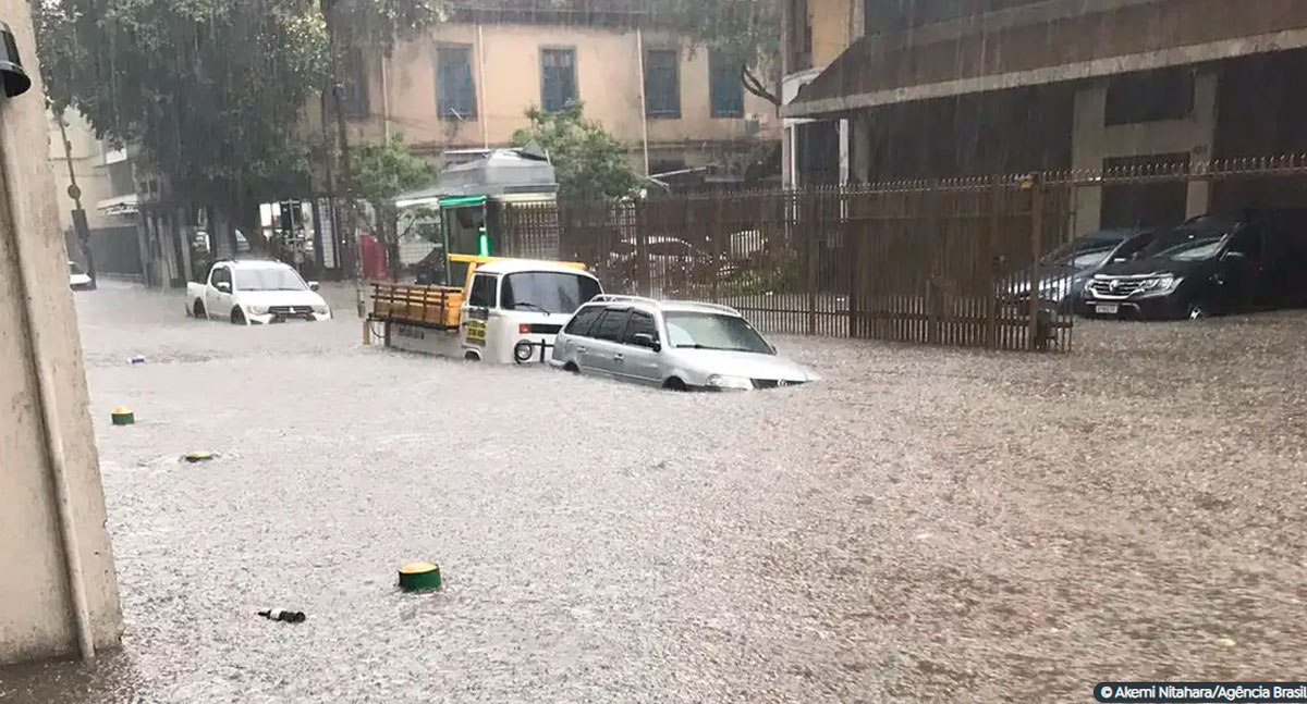 Meteorologia emite alerta laranja para tempestades em 11 estados - News Rondônia