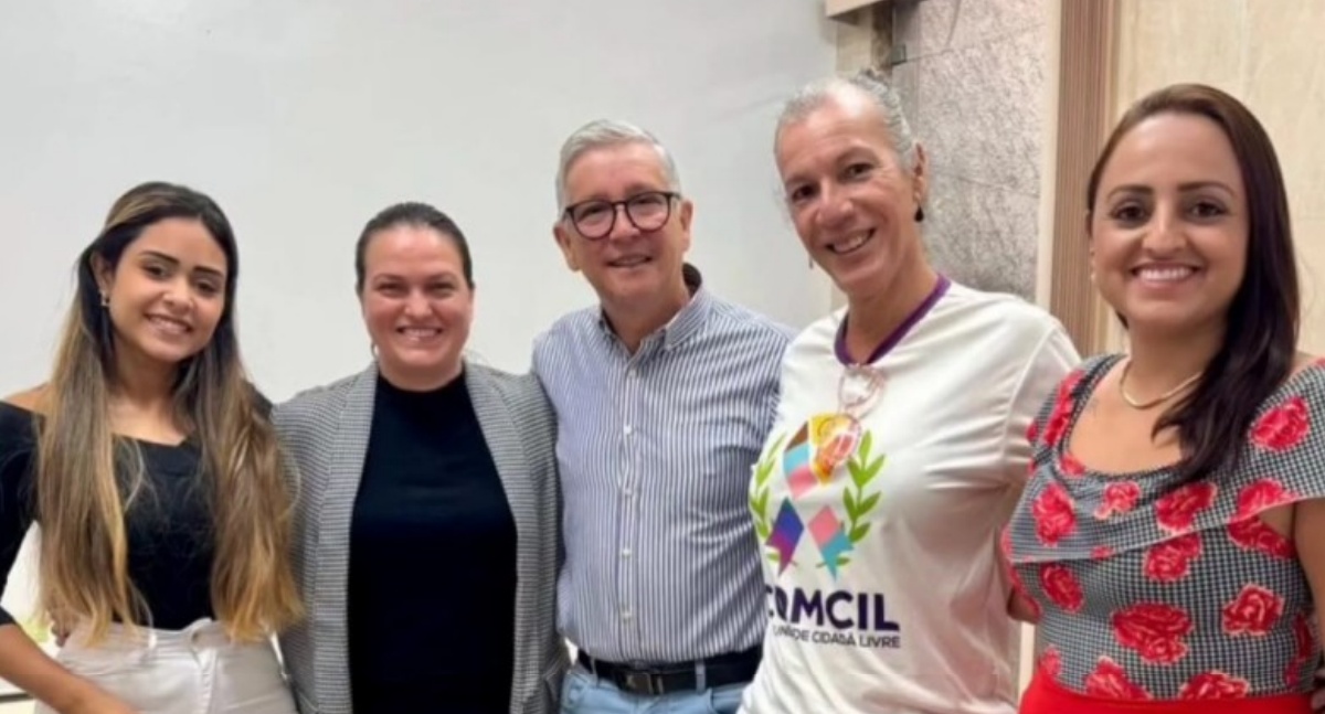 Prefeitura vai capacitar servidores para melhor atendimento da comunidade trans
