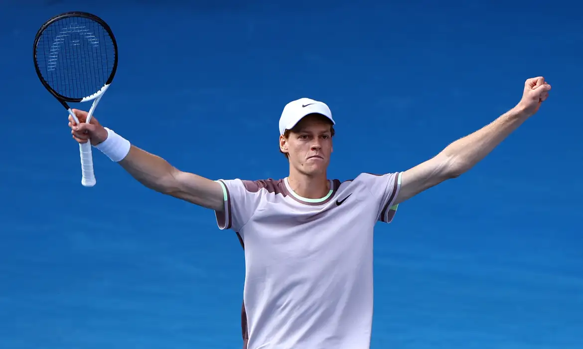Sinner bate Medvedev e fatura seu 1º título de Grand Slam na Austrália