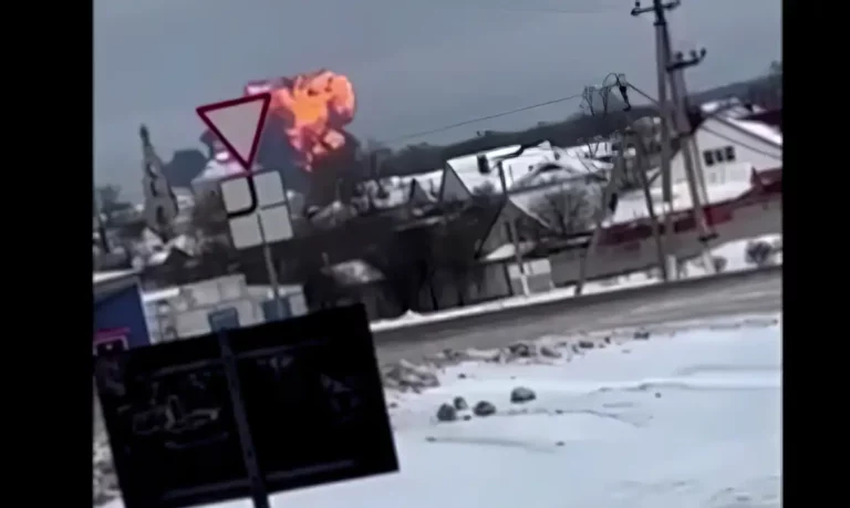 Zelensky quer investigação sobre queda de avião com prisioneiros