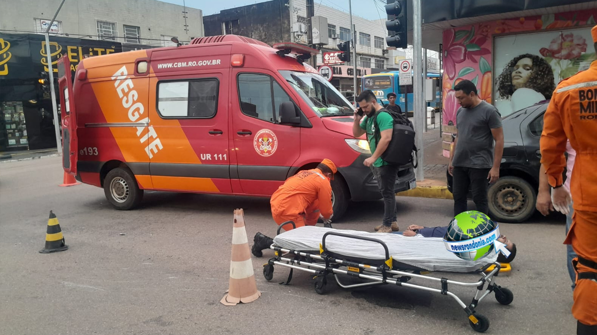 Motociclista fica ferido em colisão com Mobi no centro - News Rondônia