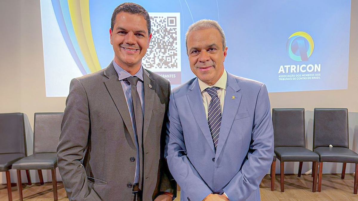 Posse histórica! Conselheiro de Rondônia assume presidência da Atricon - News Rondônia