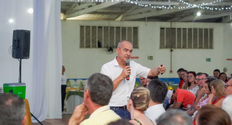 Crescimento surpreendente e doação de parque infantil marcam Pré-Assembleia 2024 em Colorado do Oeste (RO)
