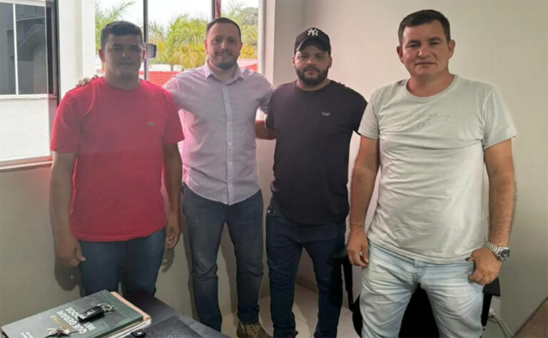 Acompanhado do prefeito Flori e secretário de saúde, deputado Edevaldo Neves visita unidades de saúde em Vilhena