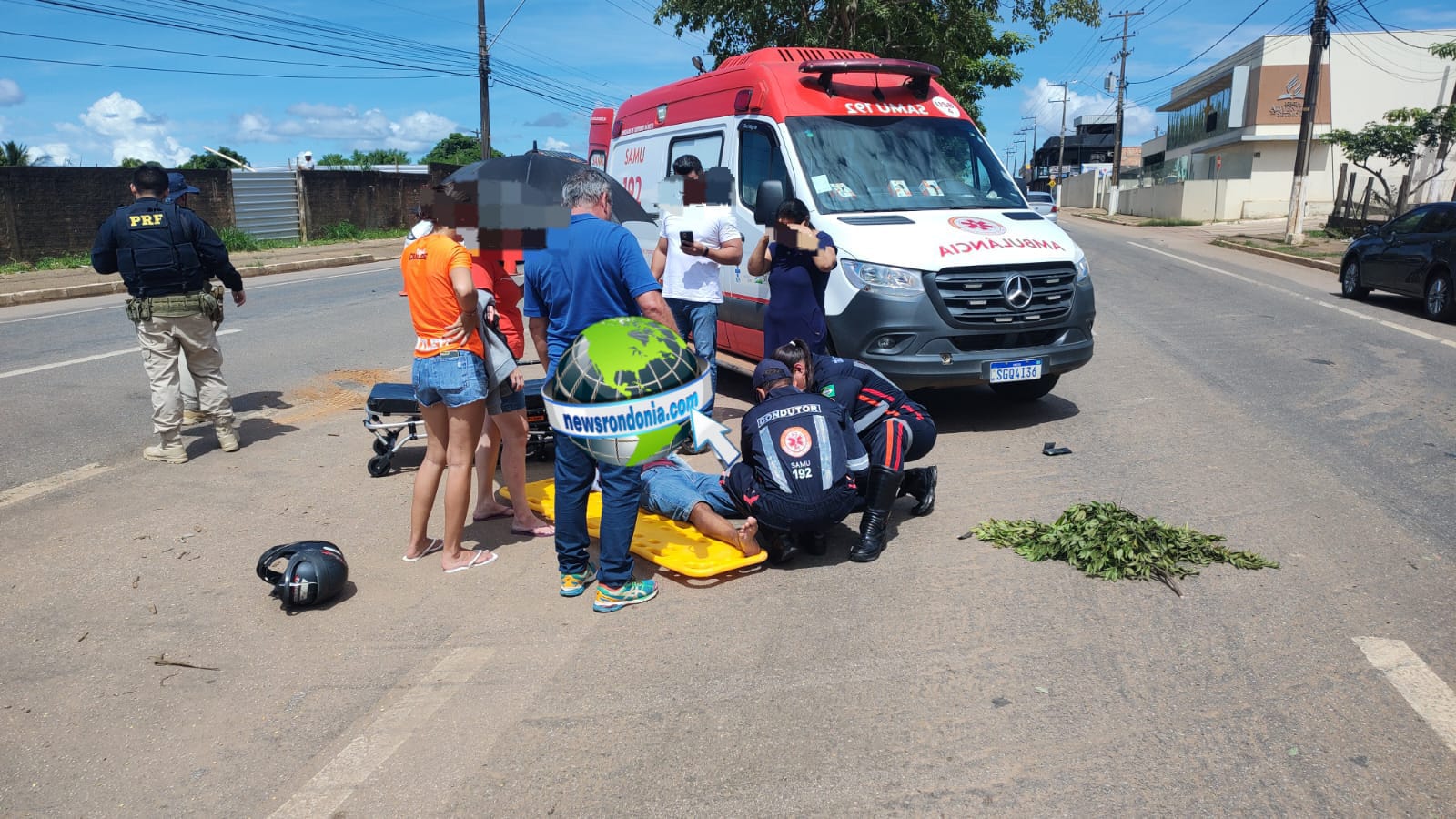 URGENTE: Motociclista sofre fratura em colisão com Hilux na Imigrantes