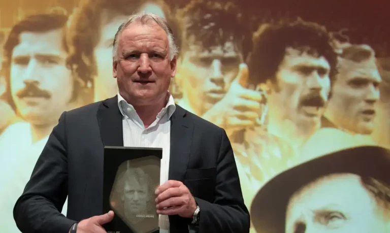 Alemão Andreas Brehme, campeão da Copa de 1990, morre aos 63 anos