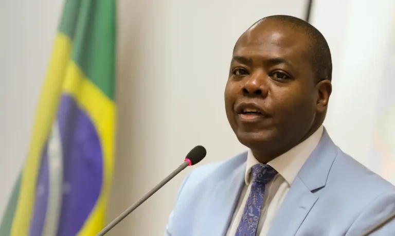 Ministério recebe adesão à Rede de Evidências em Direitos Humanos
