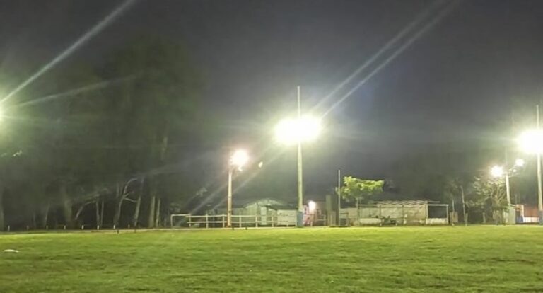 Baixo Madeira iluminado: ações de Valtinho Canuto garantem mais segurança e lazer para a população