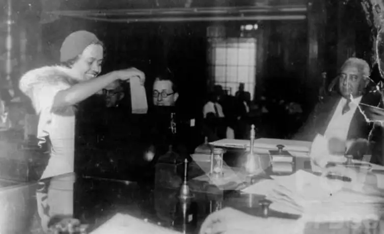 92 Anos de conquista: A Força do Voto Feminino e a incrível jornada de Almerinda Farias Gama, a ativista alagoana que mudou a história - News Rondônia ALuta pelo voto feminino tem protagonista negra invisibilizada - Foto FGV