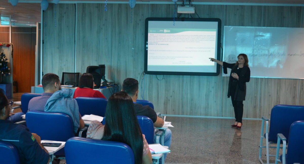 Cursos da Escola de Governo programados para fevereiro iniciam segunda-feira, 5