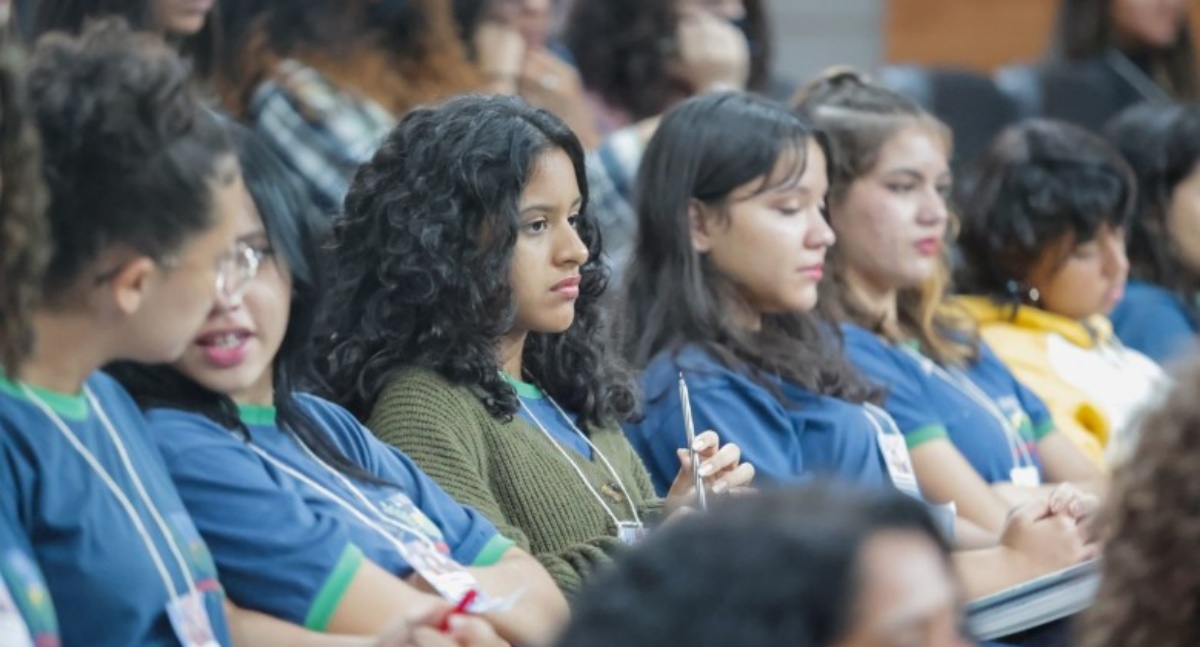 Curso preparatório para o Enem, oferecido pela Prefeitura, abre inscrições na próxima segunda (19)