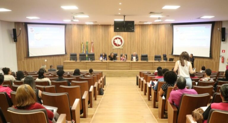 Saúde realiza 2° Seminário de Prevenção à Gravidez na Adolescência