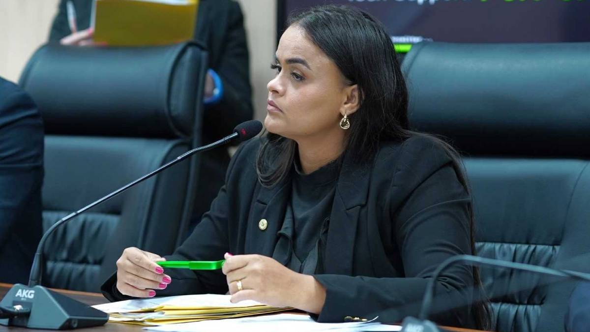 Dra. Taíssa solicita medidas urgentes para falta de transporte escolar no Distrito de Araras