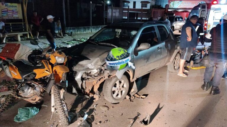 URGENTE: Motociclista bate de frente com Strada na Avenida Rio Madeira
