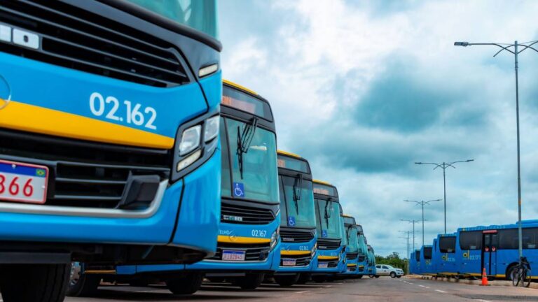 Mais ônibus serão inseridos na frota para atender foliões na Banda do Vai Quem Quer